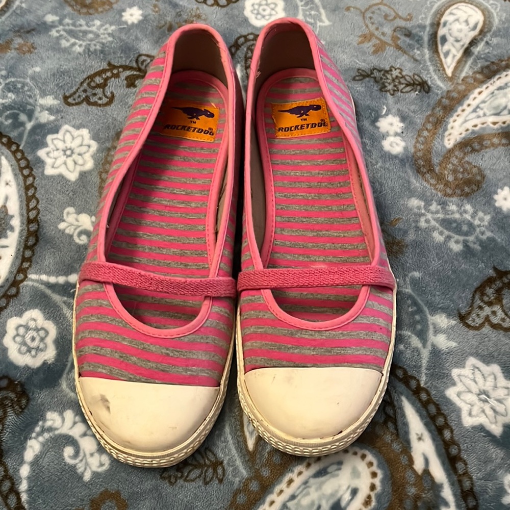 Rocket dog flats